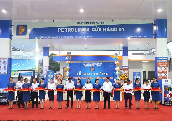 Petrolimex Tây Ninh khai trương lại Petrolimex – cửa hàng 01 và khai trương mới 03 cửa hàng xăng dầu nhân dịp đón Xuân Giáp Thìn 2024.