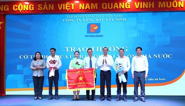 Petrolimex Tây Ninh tổ chức Hội nghị Tổng kết năm 2023