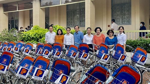 Petrolimex Tây Ninh cùng em đến trường năm học 2023-2024