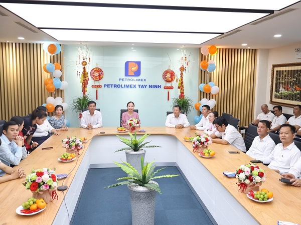 Petrolimex Tây Ninh Họp mặt đầu Xuân Giáp Thìn 2024