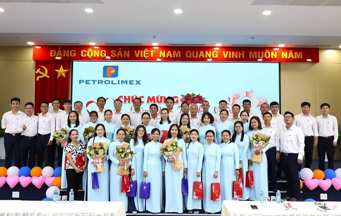Petrolimex Tây Ninh tổ chức lễ kỷ niệm 114 năm ngày Quốc tế phụ nữ (08/3/1910 - 08/3/2024)