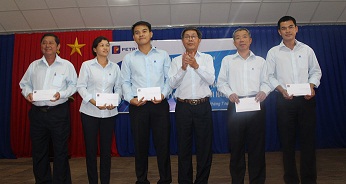 Hội nghị sơ kết 6 tháng đầu năm 2015