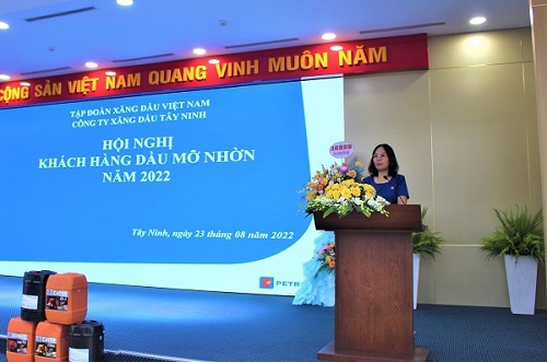 Petrolimex Tây Ninh tổ chức Hội nghị khách hàng dầu mỡ nhờn năm 2022