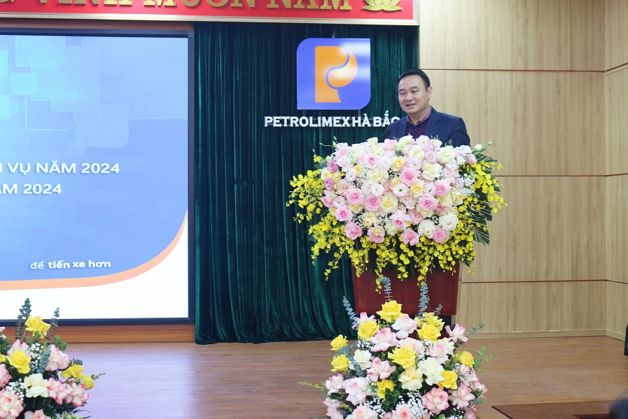 Hội nghị tổng kết công tác SXKD năm 2023 và Hội nghị Đại biểu NLĐ năm 2024 Petrolimex Hà Bắc