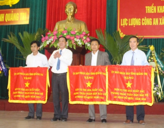 Đơn vị xuất sắc phong trào toàn dân bảo vệ an ninh tổ quốc