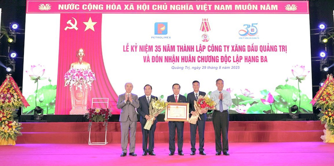 Dấu ấn 35 năm xây dựng và phát triển của Công ty Xăng dầu Quảng Trị