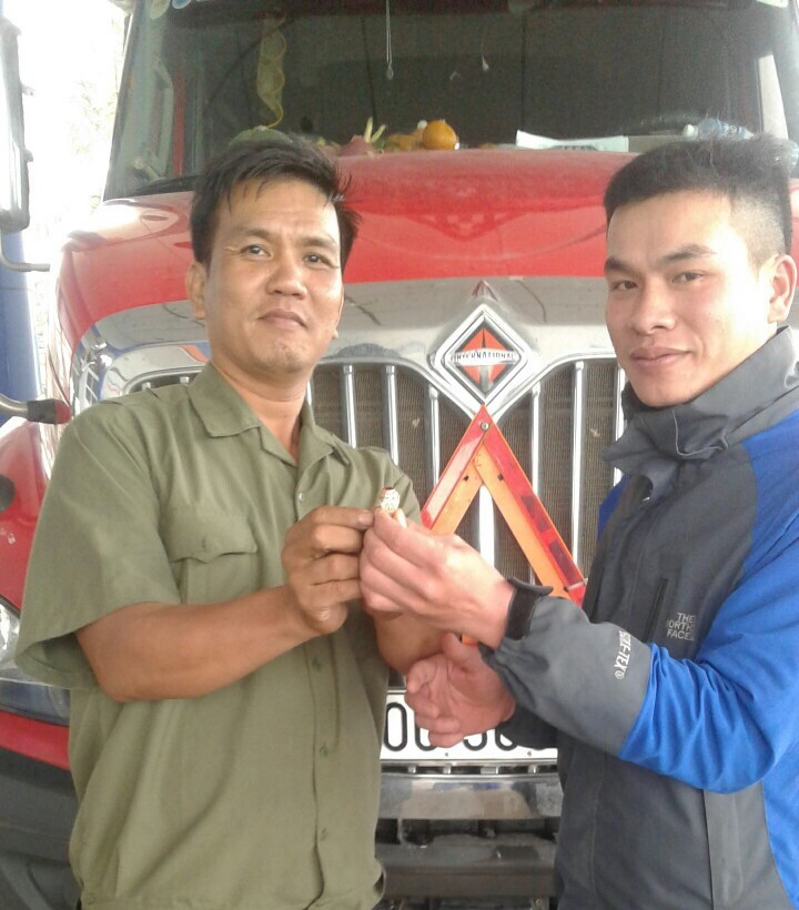 Anh Trần Trung Du nhặt được của rơi trả lại người đánh mất