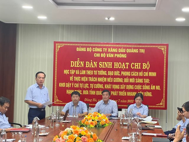 Cán bộ, đảng viên phải là người tiên phong, dẫn dắt, truyền cảm hứng bằng khát vọng phát triển