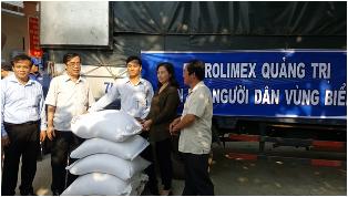 Petrolimex Quảng Trị chia sẻ khó khăn cùng người dân vùng biển