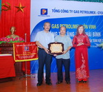 Petrolimex Thái Bình bán vượt 1.000 tấn gas năm 2015