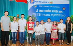 Lễ trao thưởng khuyến học - Vui Tết Trung thu năm 2013