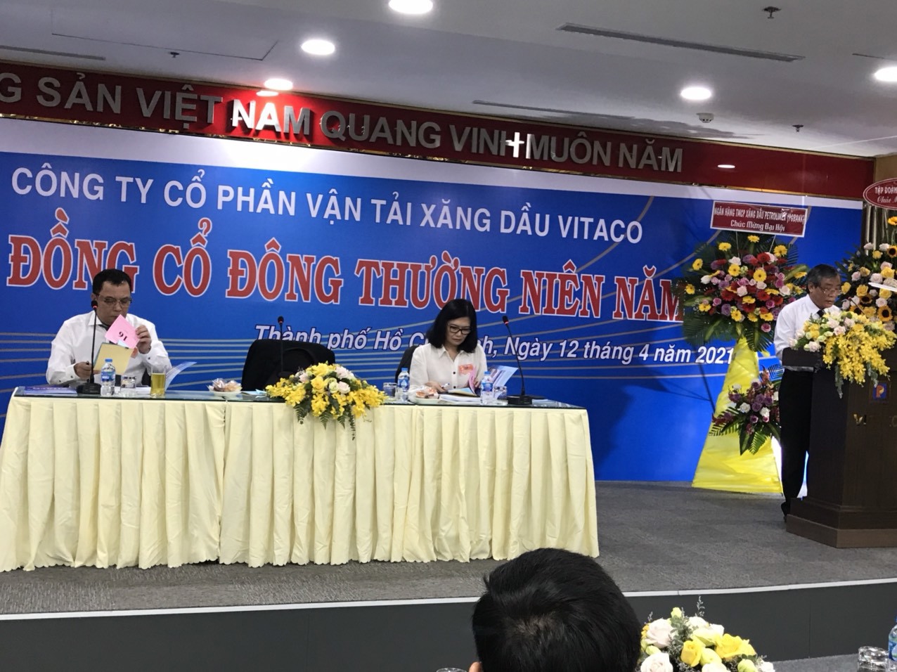 Đại hội đồng cổ đông thường niên năm 2021 - Công ty CP Vận tải Xăng dầu Vitaco