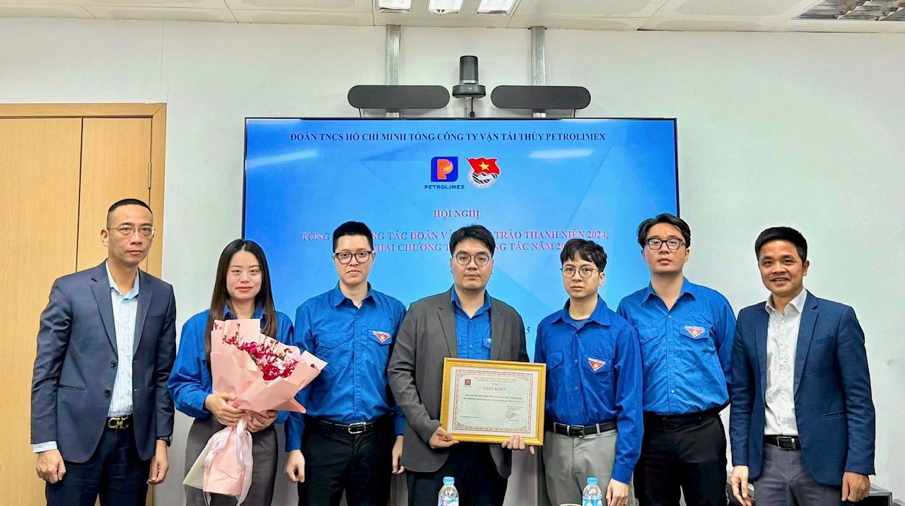 Hội nghị Tổng kết công tác đoàn và phong trào thanh niên năm 2024, triển khai chương trình công tác năm 2025