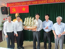 Phối hợp công tác đảng giữa các Đảng ủy Tập đoàn và Đảng ủy Khối DNTMTW tại TP. Hồ Chí Minh
