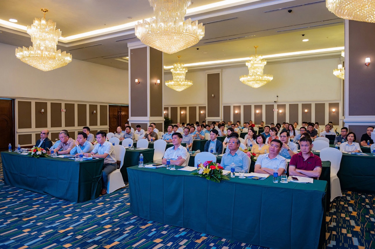 Hội nghị tập huấn về kiểm soát khí thải nhà kính đối với đội tàu chở dầu của Tổng công ty Vận tải thủy Petrolimex