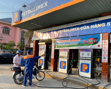 Petrolimex Đồng Tháp khai trương CHXD 57 tại thị trấn Sa Rài