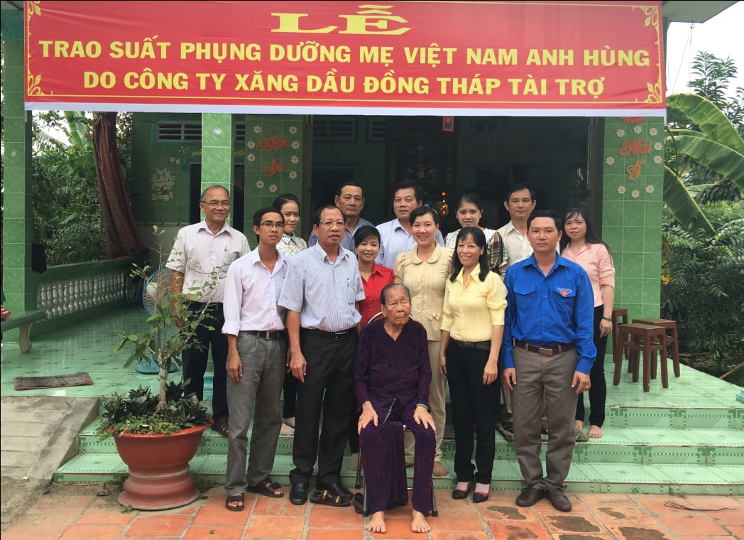 Petrolimex Đồng Tháp nhận phụng dưỡng Mẹ Việt Nam Anh hùng