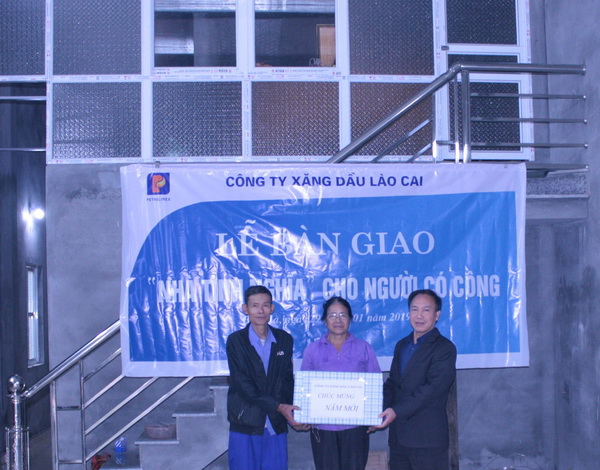 Niềm vui về nhà mới của bác Phụng