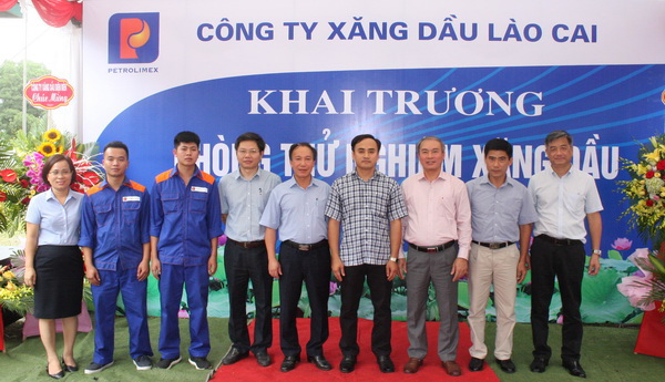 Khai trương Phòng thử nghiệm xăng dầu