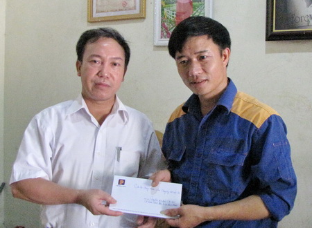 Hoạt động nhân "Tháng công nhân" và "Tháng hành động vì trẻ em" 2013