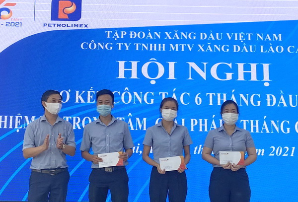 Petrolimex Lào Cai sơ kết công tác 6T.2021