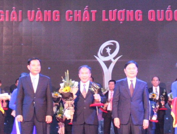 Petrolimex Lào Cai vinh dự nhận Giải Vàng chất lượng Quốc gia năm 2018