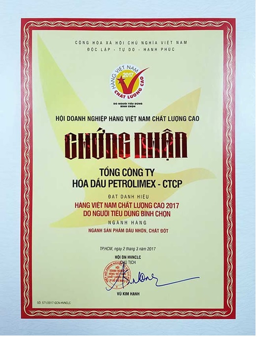 Dầu nhờn Petrolimex - "Hàng Việt Nam chất lượng cao" do Người tiêu dùng bình chọn