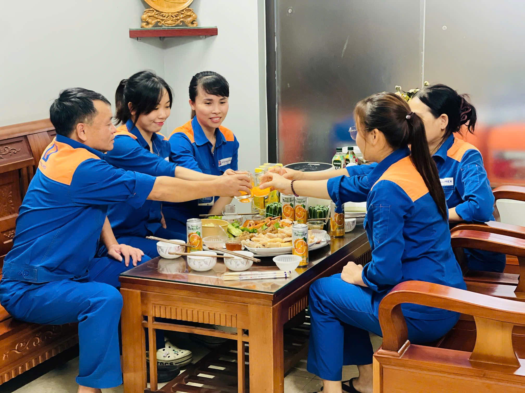 "Bữa cơm Công đoàn" - thông điệp về tinh thần đoàn kết và thấu hiểu