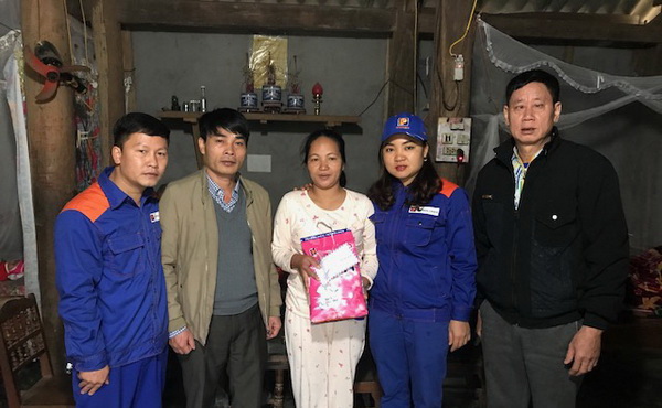 Xuân về lan tỏa yêu thương (2)