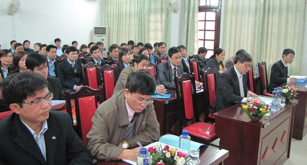 Quyết tâm hoàn thành xuất sắc nhiệm vụ SXKD năm 2013