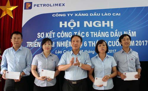 Petrolimex Lào Cai sơ kết công tác 6 tháng đầu năm 2017