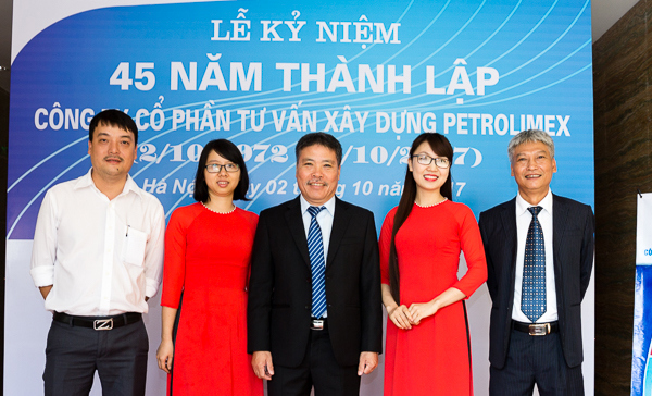 Lễ kỷ niệm 45 năm thành lập PEC
