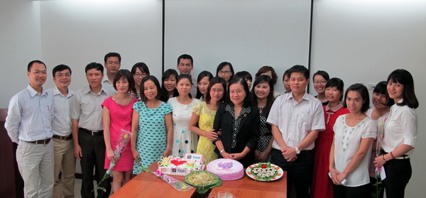 Chào mừng ngày Phụ nữ Việt Nam 20/10/2014