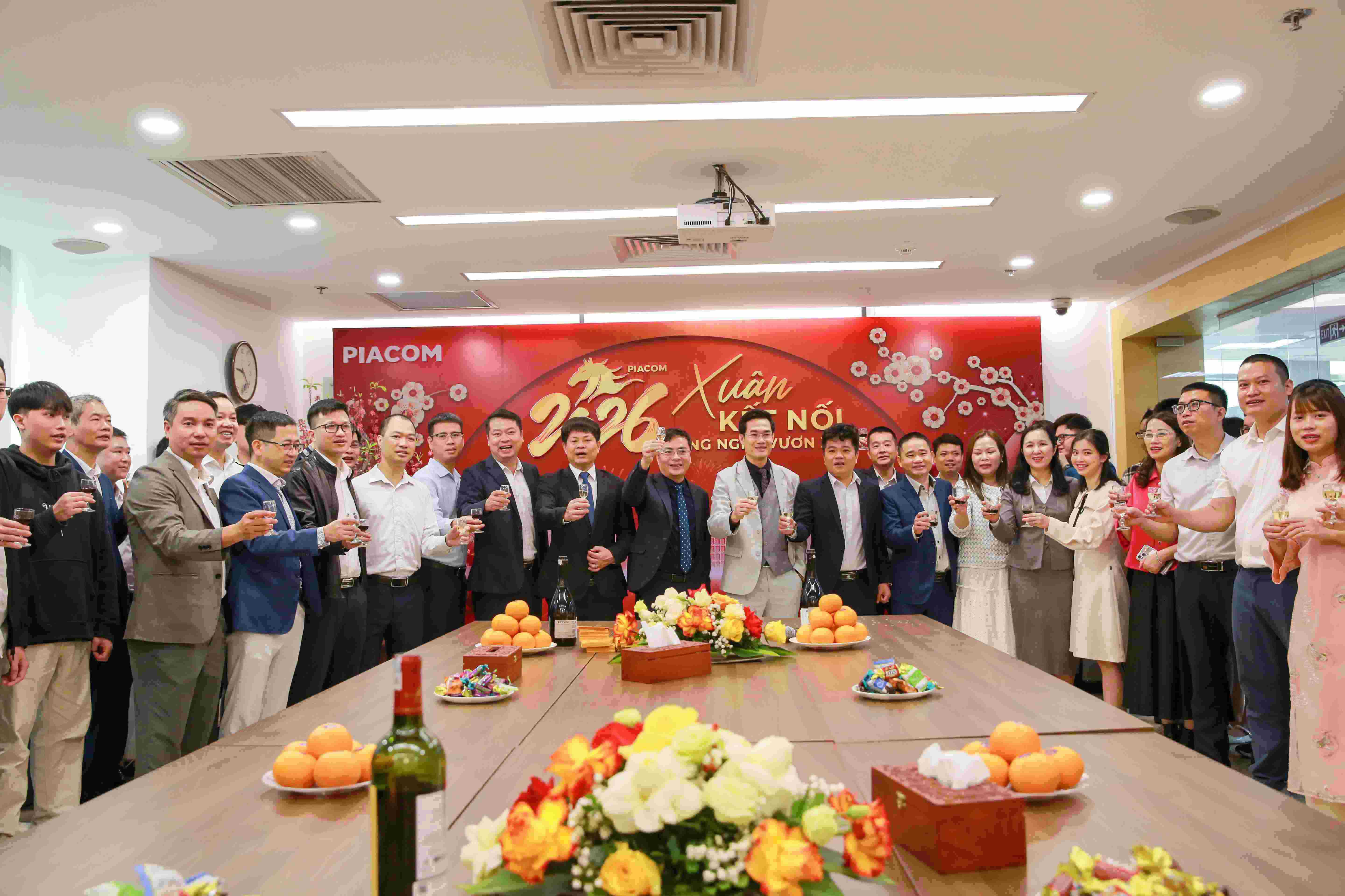 PIACOM KHAI XUÂN BÍNH NGỌ 2026: QUYẾT TÂM BỨT PHÁ VƯƠN MÌNH