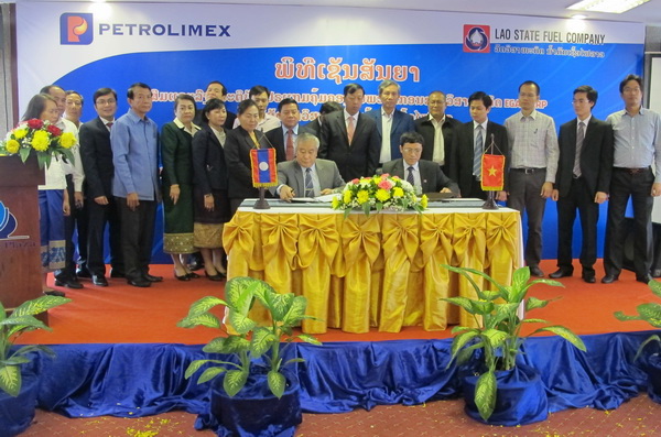 Piacom xuất khẩu phần mềm