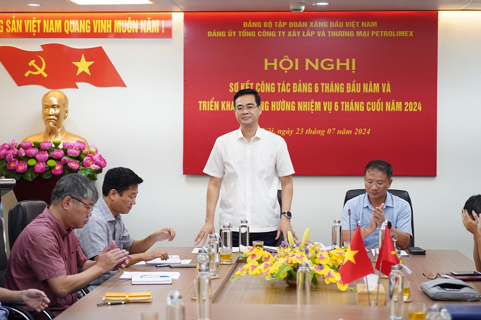 Hội nghị sơ kết công tác Đảng 6 tháng đầu năm và Phương hướng nhiệm vụ 6 tháng cuối năm 2024.
