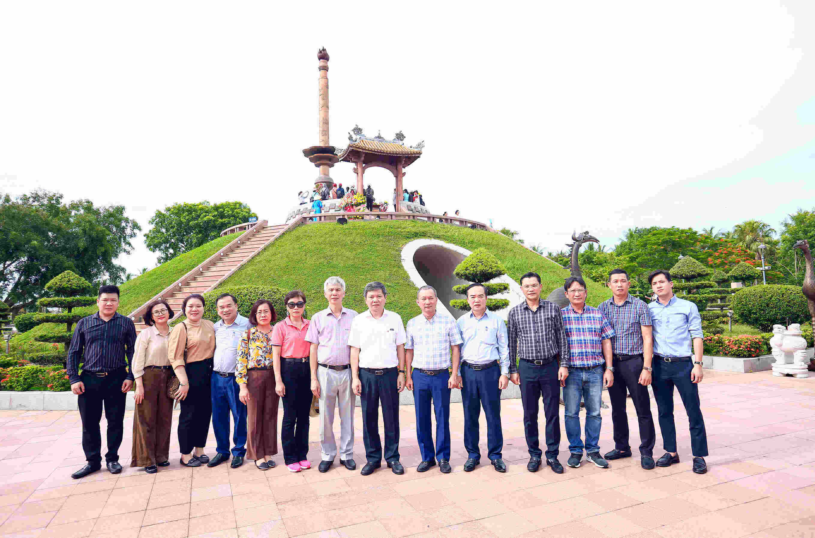 Tri ân các Anh hùng liệt sỹ nhân dịp 27/07