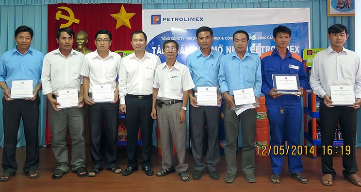 Dầu mỡ nhờn Petrolimex đồng hành cùng Petrolimex An Giang