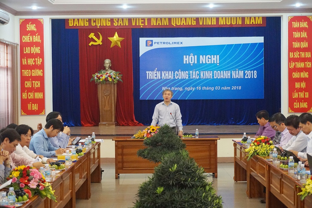 Triển khai đồng bộ các giải pháp đẩy mạnh công tác kinh doanh năm 2018