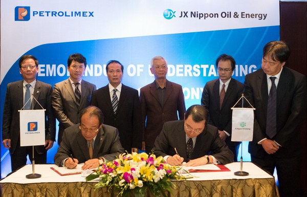 Tập đoàn Xăng dầu Việt Nam (Petrolimex) và Tập đoàn JX Nippon Oil and Energy (JX NOE) ký Biên bản ghi nhớ về hợp tác chiến lược