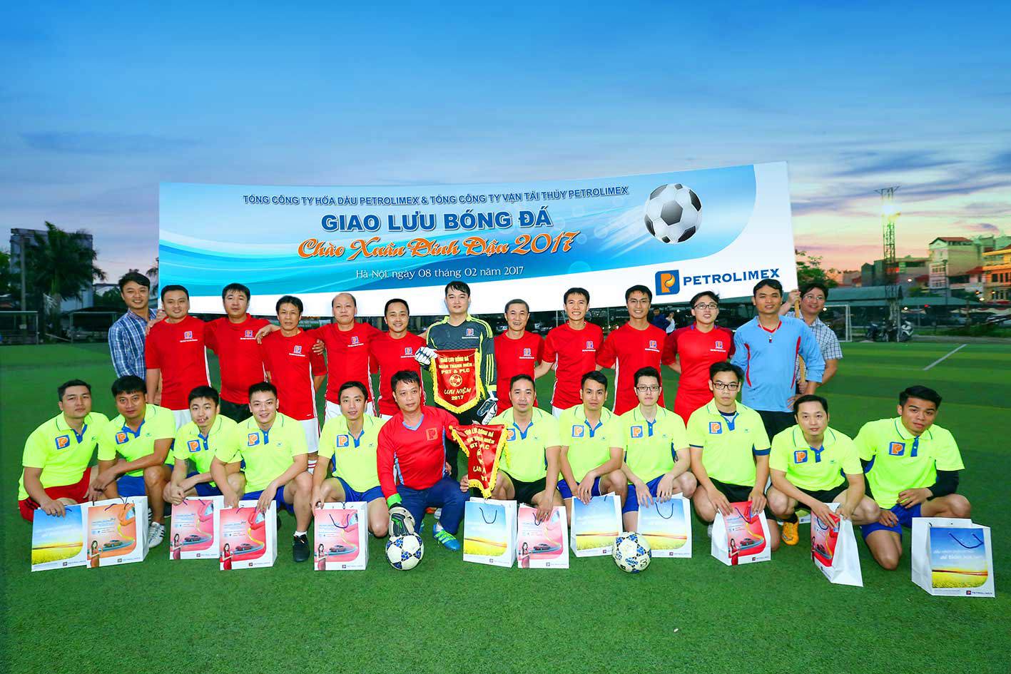 Giao lưu bóng đá giữa PLC và PG Tanker