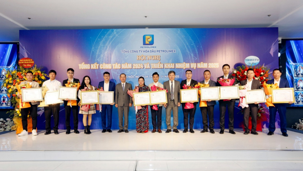 TCT Hoá dầu Petrolimex: Đẩy mạnh tái cấu trúc và tinh gọn bộ máy trong năm 2025