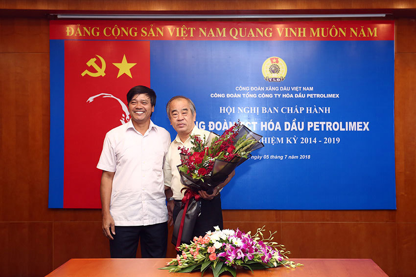 Hội nghị lần thứ 8 - BCH Công đoàn Tổng công ty Hóa dầu Petrolimex Khóa VII, nhiệm kỳ 2014 - 2019