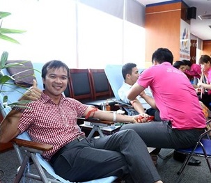 Đoàn thanh niên PLC với Ngày hội hiến máu tình nguyện 2016