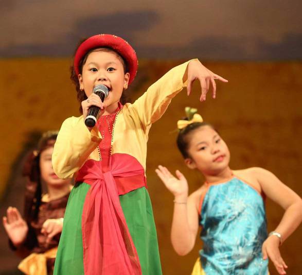 Đón Trung Thu cùng Xuân Bắc - Tự Long