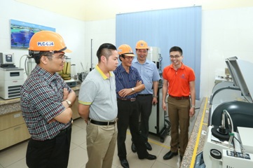 PLC đổi mới hướng tới khách hàng