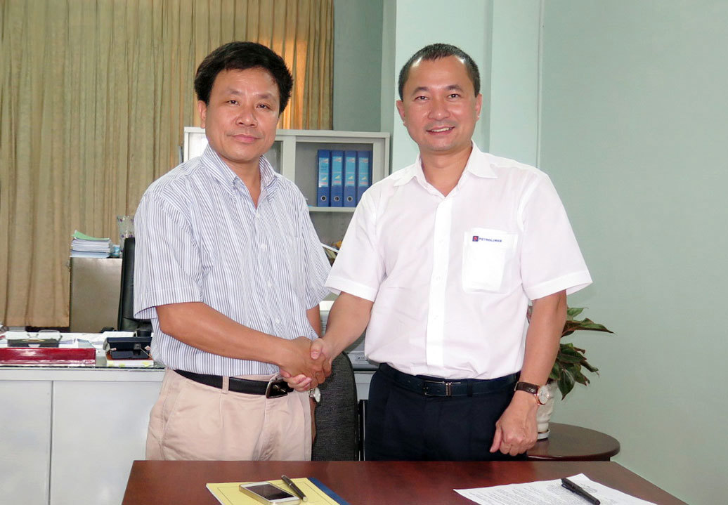 PLC trúng thầu cung cấp Dầu bôi trơn cho Đầu máy đường sắt năm 2015