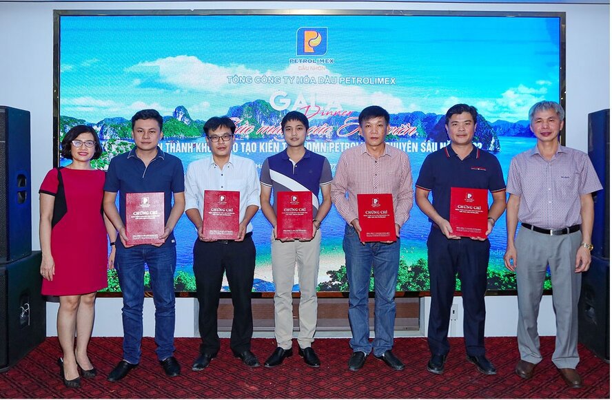 PLC tổ chức khóa đào tạo kiến thức DMN Petrolimex chuyên sâu năm 2022