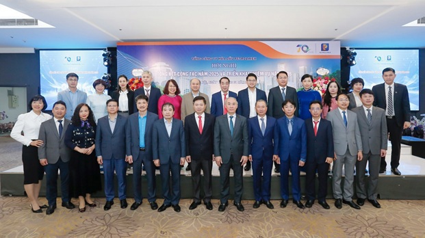 PLC tổng kết 2025 và triển khai nhiệm vụ 2026