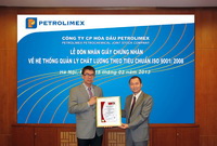 Lễ đón nhận giấy chứng nhận về hệ thống quản lý chất lượng theo tiêu chuẩn ISO 9001:2008